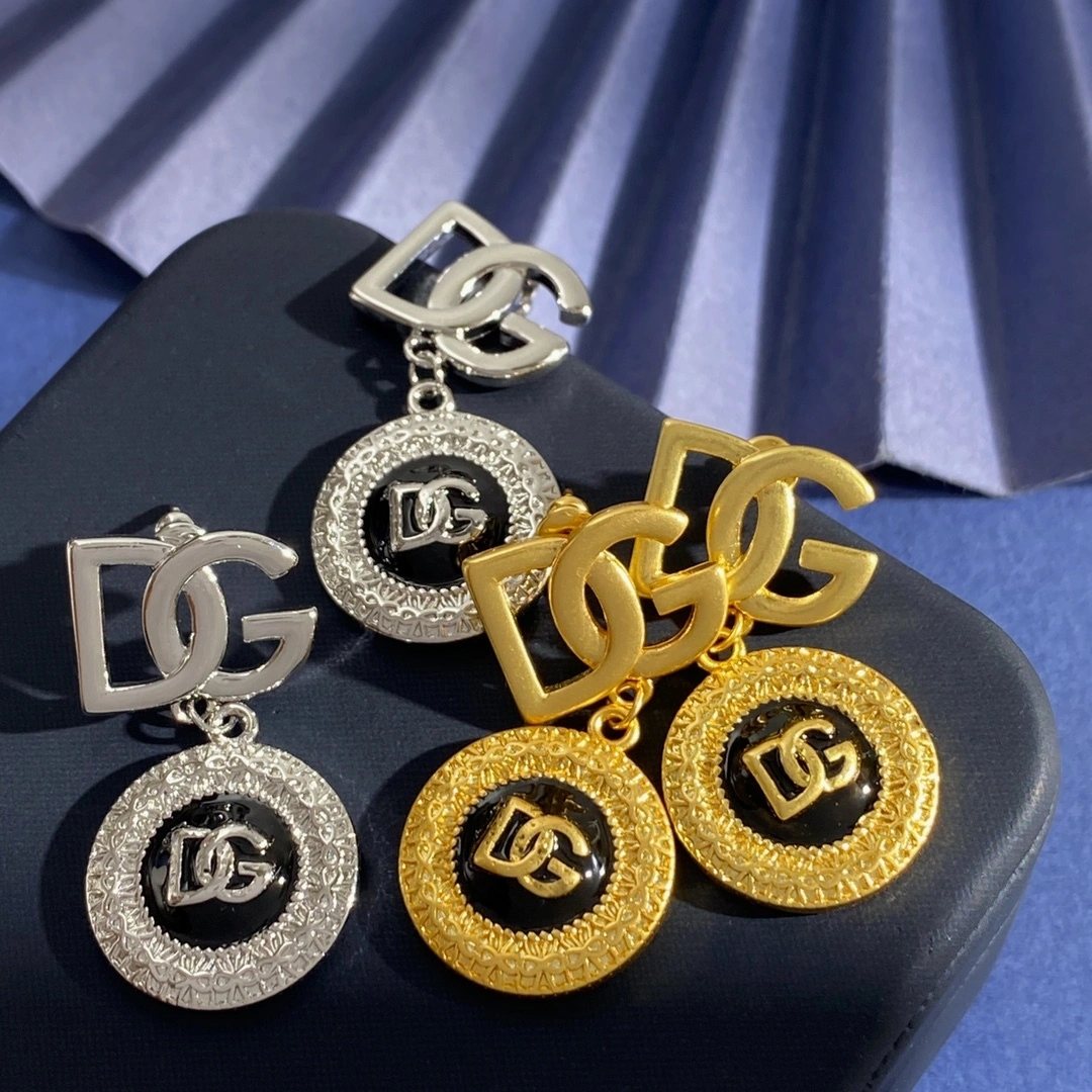 Barbara-- 4o835& 21.9g earrings 2colour item : E-S092J3044-2H